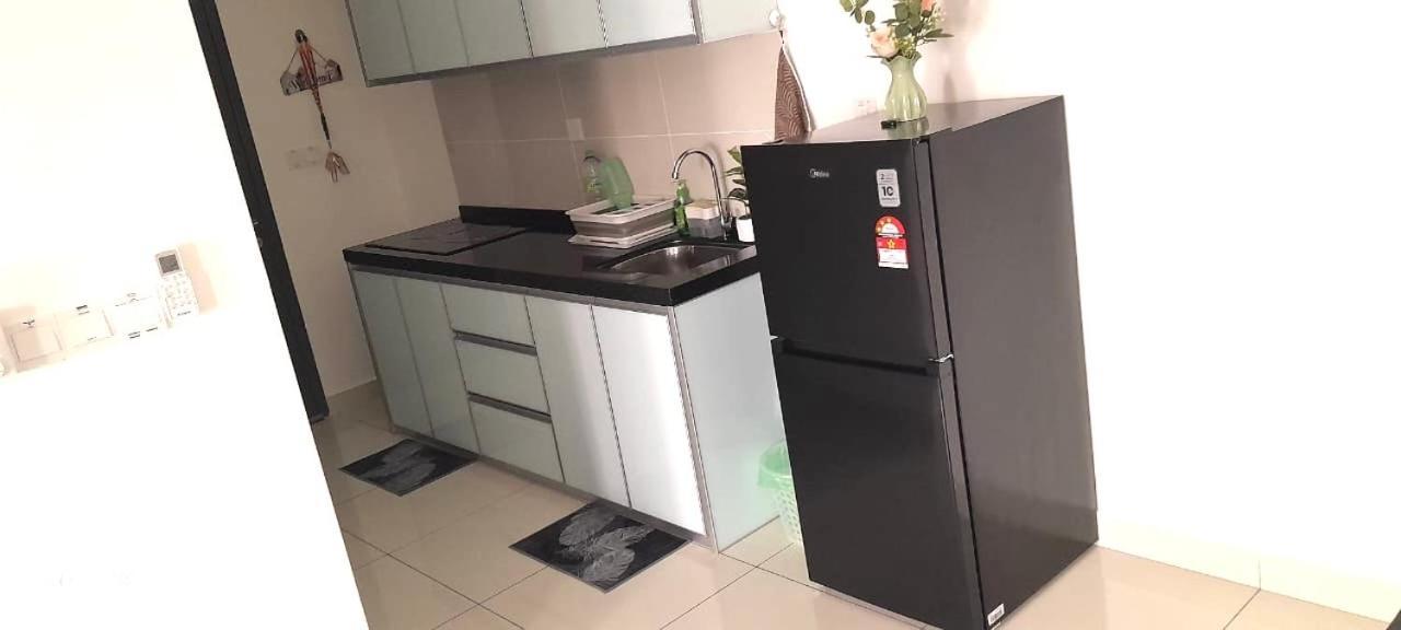 Reenhomestay Edu Sentral Shah Alam Apartment