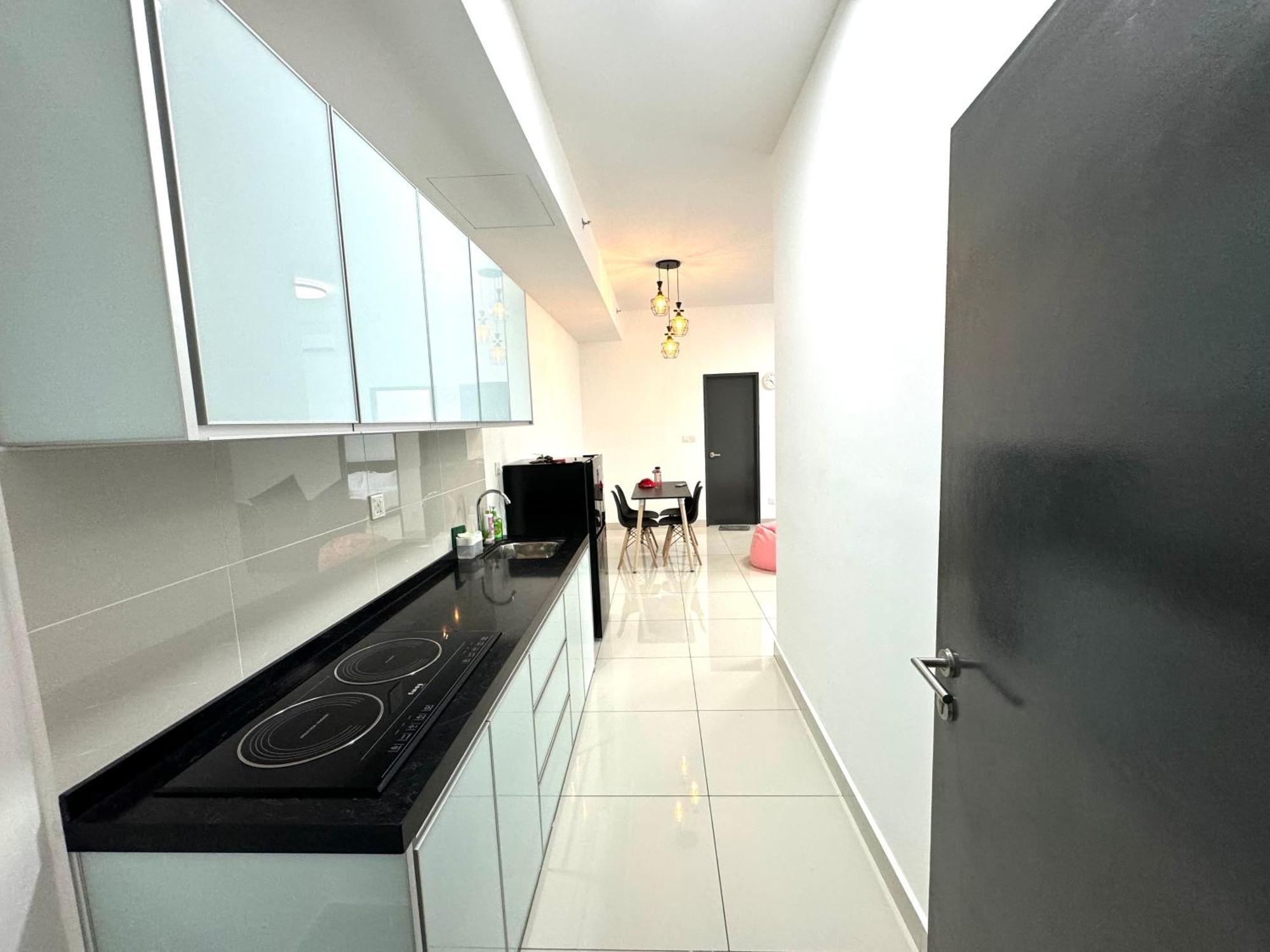 Reenhomestay Edu Sentral Shah Alam Apartment *
